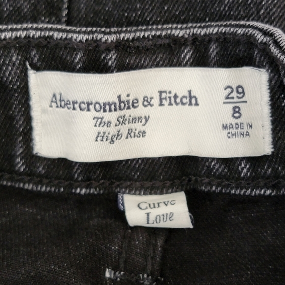 A&F Curve Love Skinny High Rise Jeans - Picture 3 of 11